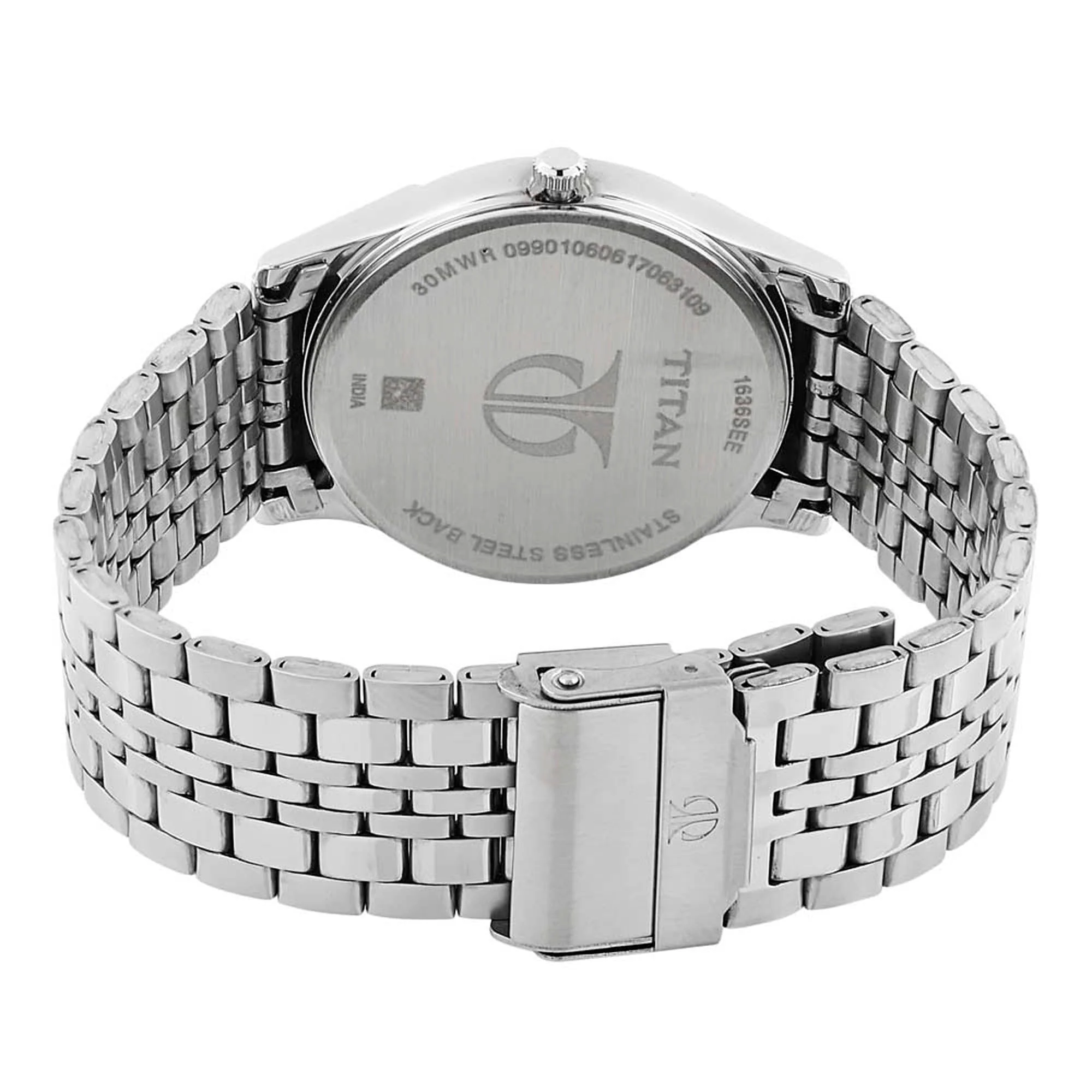 Titan Karishma Black Dial Analog with Day and Date Stainless Steel Strap watch for Men - Image 4