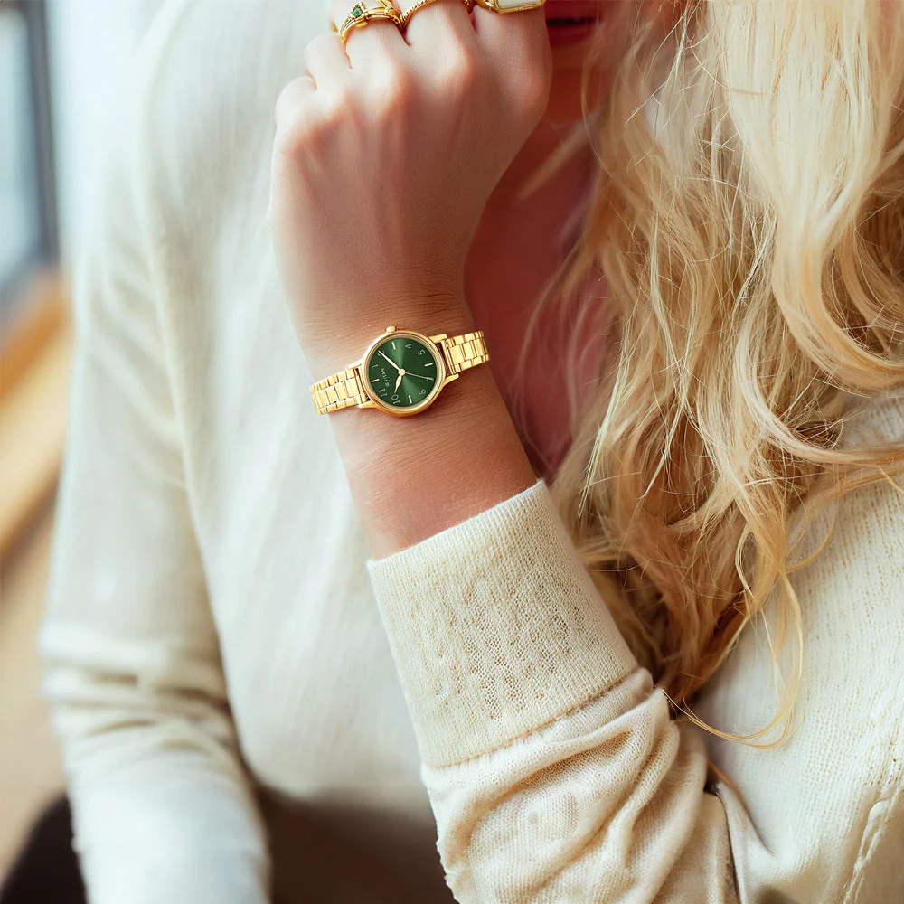 Titan Karishma Green Dial Analog Stainless Steel Strap watch for Women - Image 7