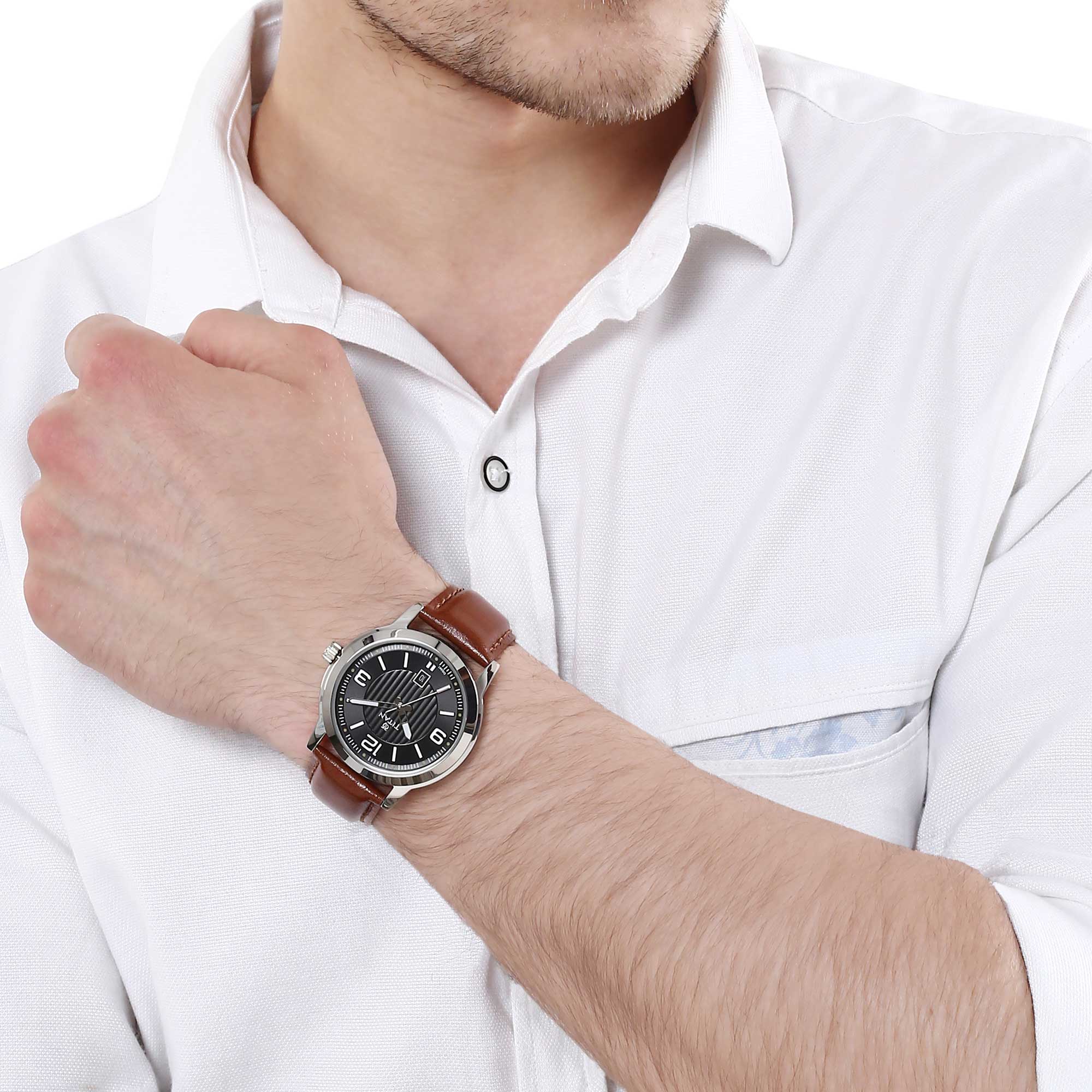Titan Quartz Analog Black Dial Leather Strap Watch for Men - Image 6